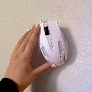 2023 Lighting up USB Gaming mouse -